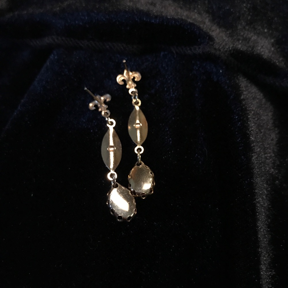 Vintage Amethyst Goldtone Dangling Earrings - Picture 3 of 5